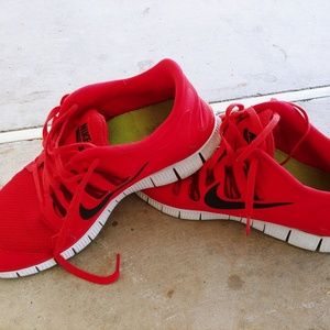 NIKE Free 5.0+ Men's Red & Black Running Sneaker